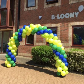 Swirl Balloon Arch